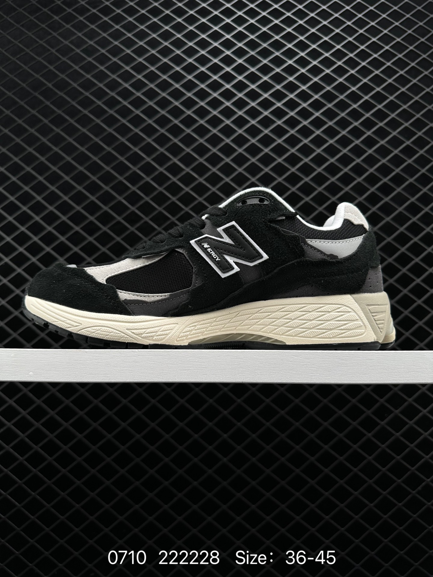 NB New Balance ML2002